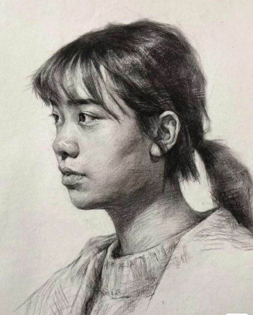 素描肖像画如何抓特征